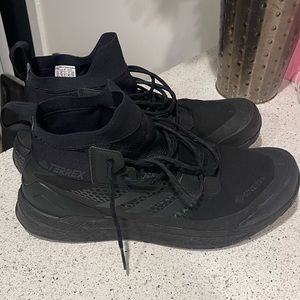 Adidas Sneaker Boot